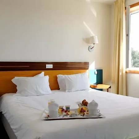 The Lince 4*